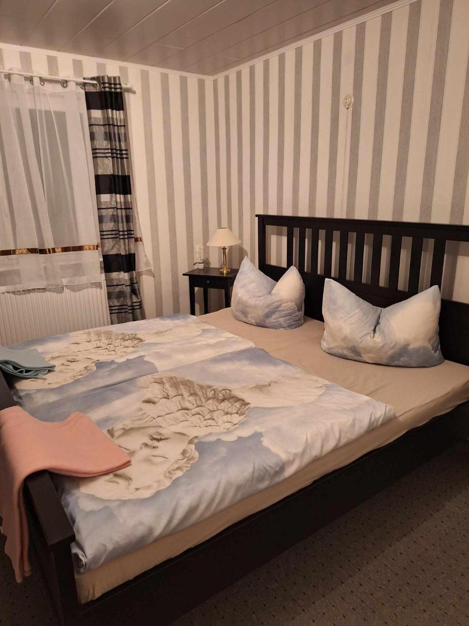 Apartament Haus Rosi Lutzerath Zewnętrze zdjęcie
